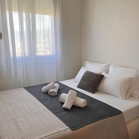 Apartment Deliri With Private Parking